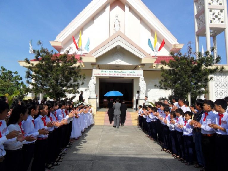 Nhà Thờ Lương Sơn