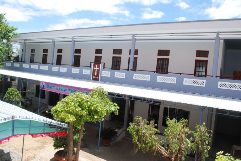 Nhà Thờ Tân Hội