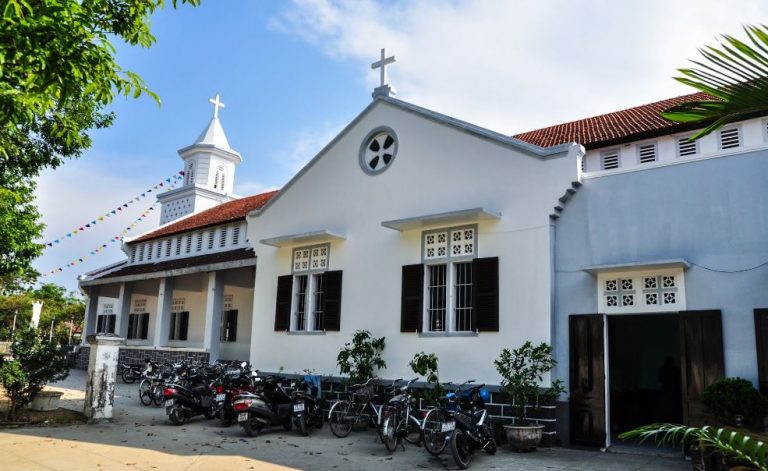 Nhà Thờ Tây Linh