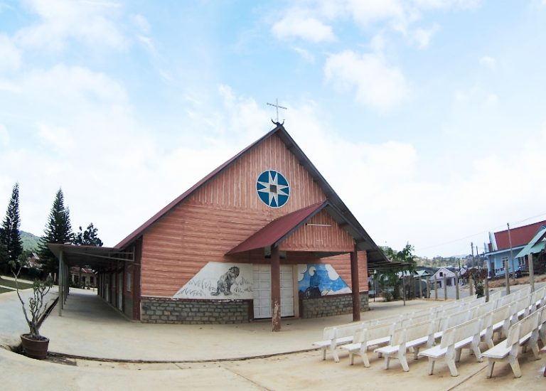 Nhà Thờ Langbiang