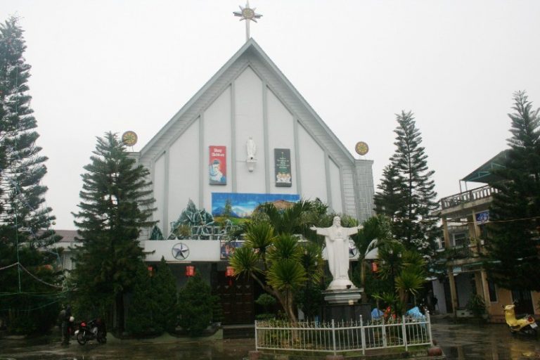 Nhà Thờ Gia Hội