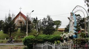 Nhà Thờ Tùng Lâm