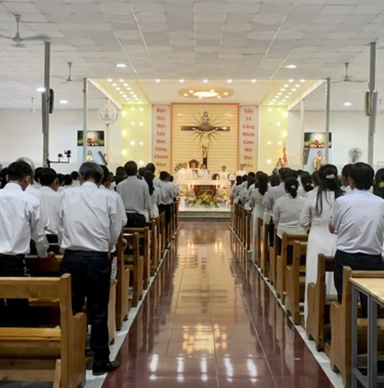 Nhà Thờ Bà Điểm