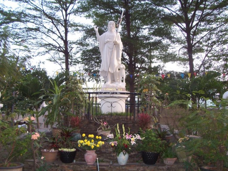 Nhà Thờ Đắc Lộ