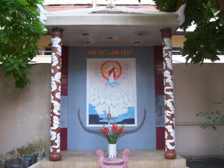 Nhà Thờ Đắc Lộ