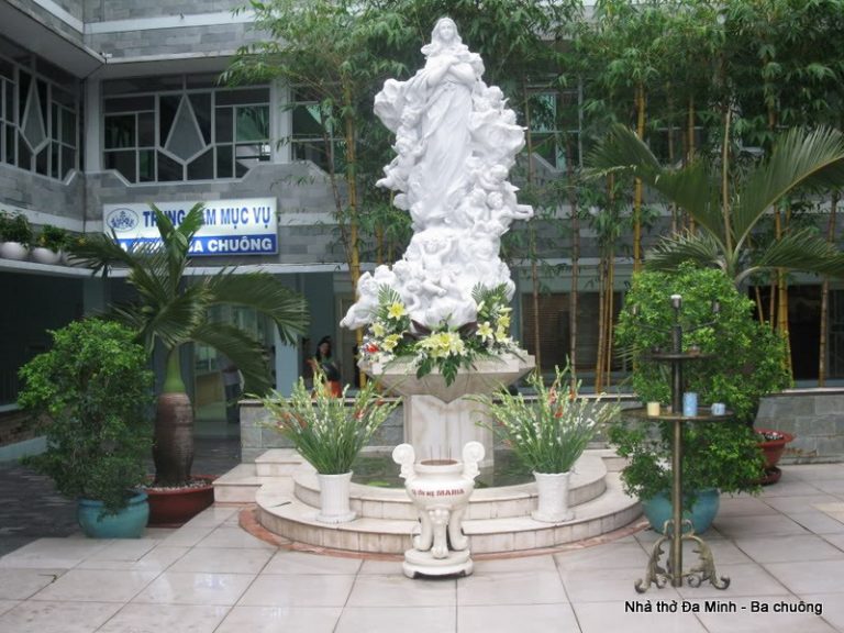 Nhà Thờ Đa Minh (Ba Chuông)