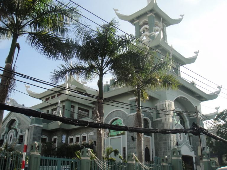 Nhà Thờ Đa Minh (Ba Chuông)