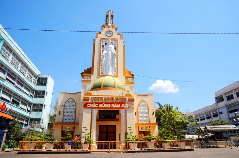Giờ lễ Nhà Thờ giáo xứ Gia Định