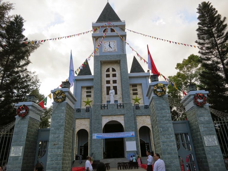 Nhà Thờ Phú Bình (Quận 11, TPHCM)