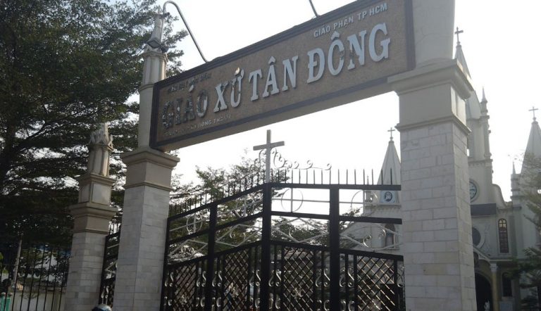 Nhà Thờ Tân Đông (Hóc Môn)