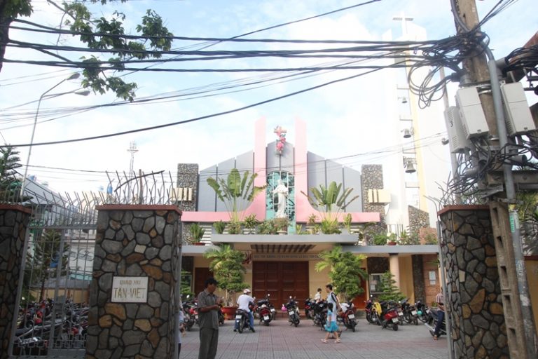 Nhà Thờ Tân Việt
