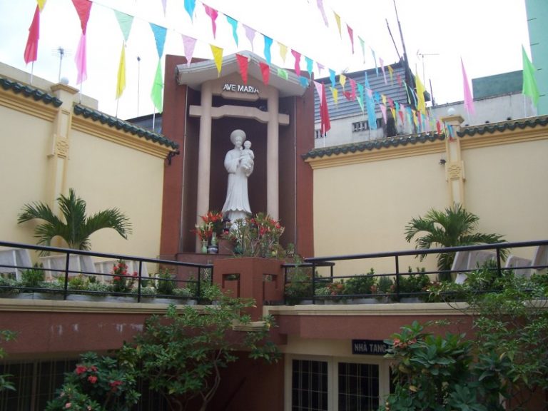 Nhà Thờ Vườn Xoài