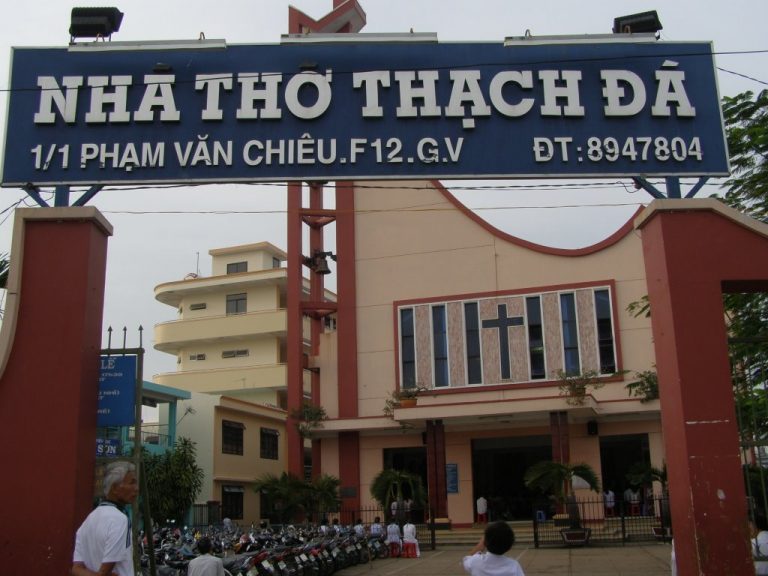 Giờ lễ nhà thờ Thạch Đà