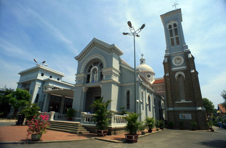 Giờ lễ nhà thờ Hạnh Thông Tây