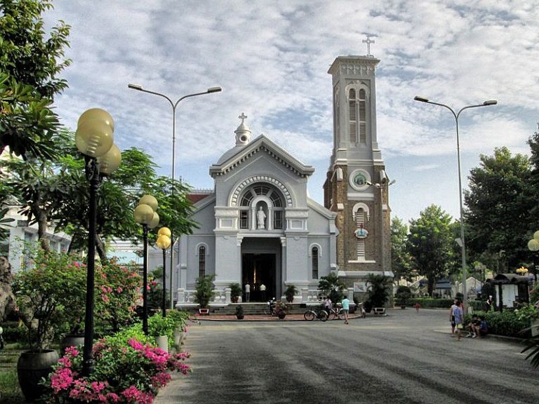 Nhà Thờ Hạnh Thông Tây