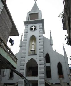 nhà thờ tân lạc