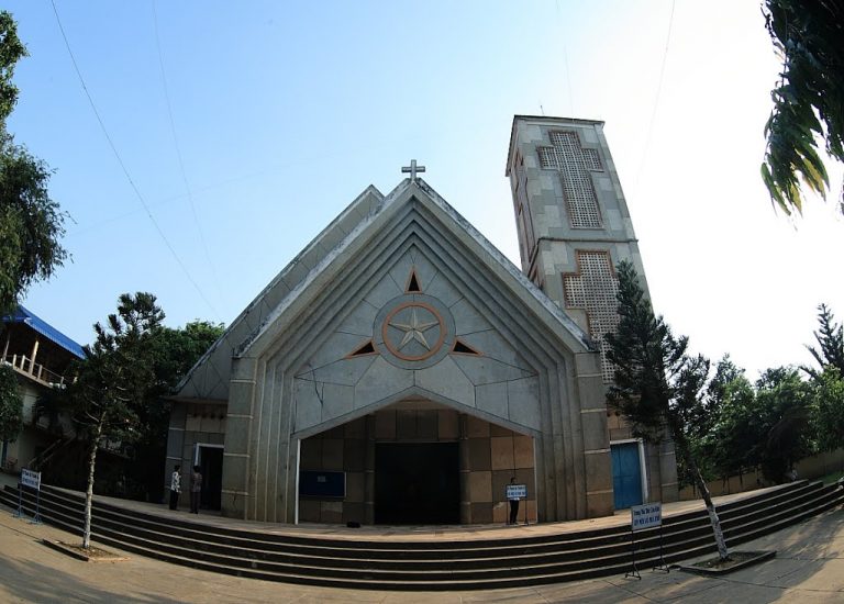 Nhà Thờ Tha La