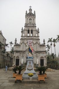 Nhà Thờ Đồng Trì †