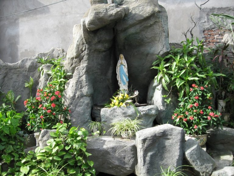 Nhà Thờ Hàng Bột