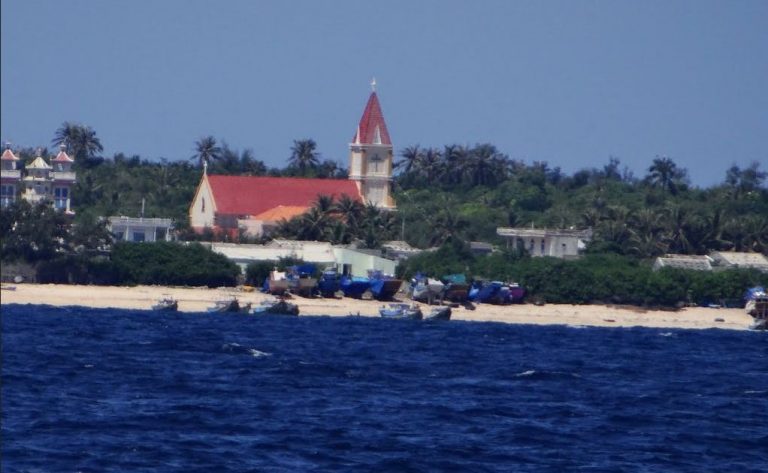 Nhà Thờ Phú Quý (Đảo Phú Quý)