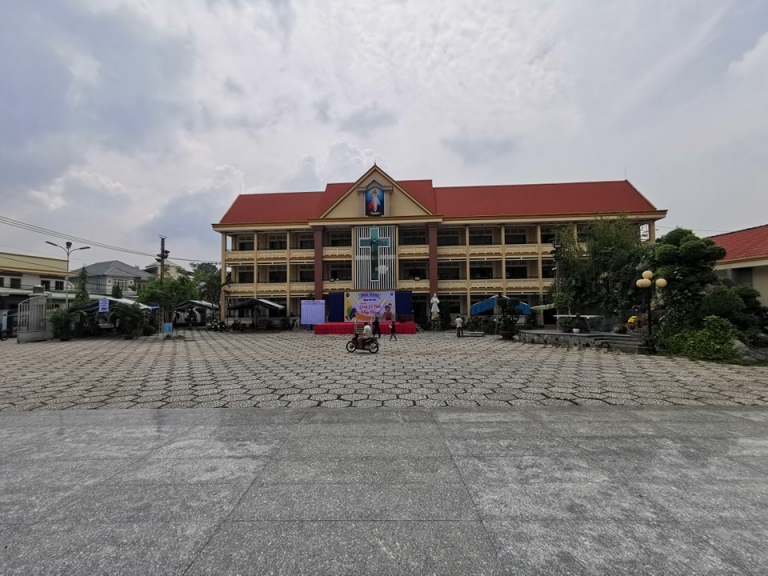 Nhà thờ Bến Gỗ