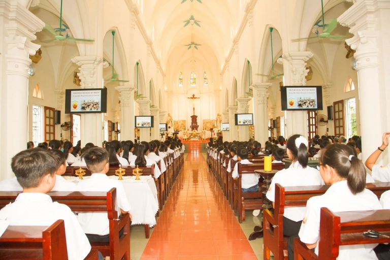 Nhà Thờ Lảnh Trì