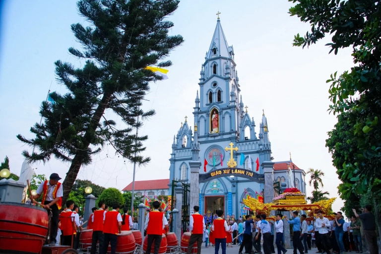 Nhà Thờ Lảnh Trì