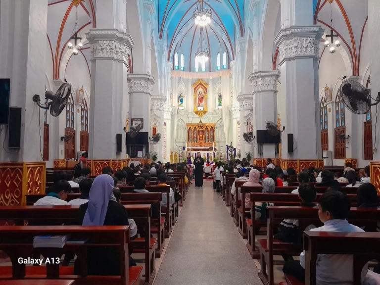 Giờ lễ Nhà Thờ Giáo Xứ Mạc thuọng
