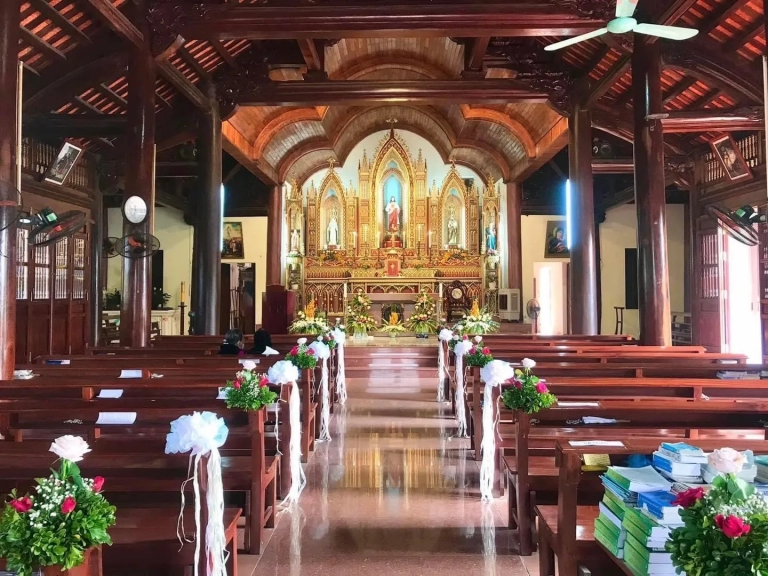 Nhà Thờ Ngọc Lũ