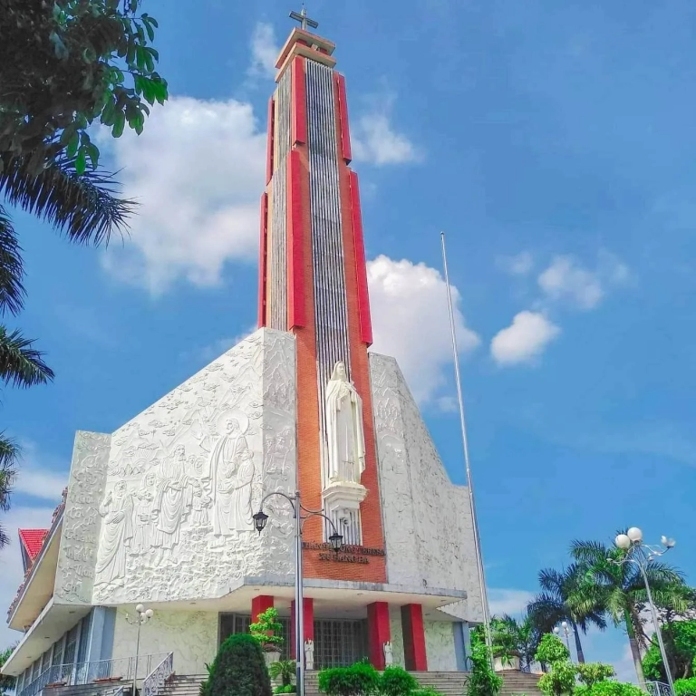 Nhà Thờ Giáo Xứ Bàng Ba
