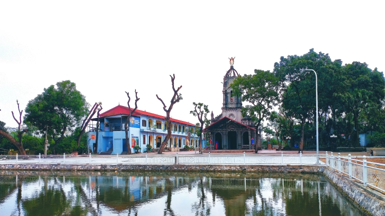Nhà Thờ Giáo Xứ Vạn Phúc