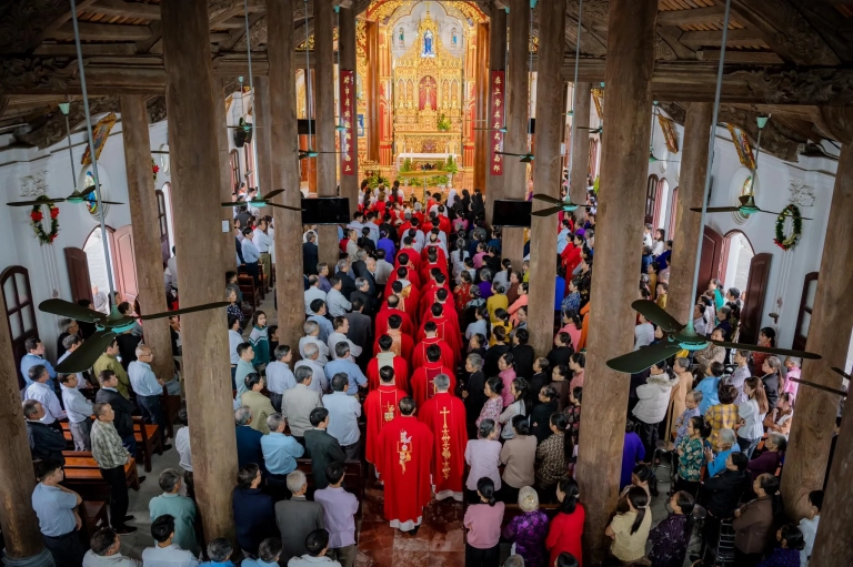 Nhà Thờ Bói Kênh