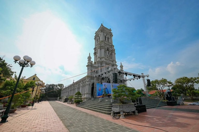 Nhà Thờ Bói Kênh