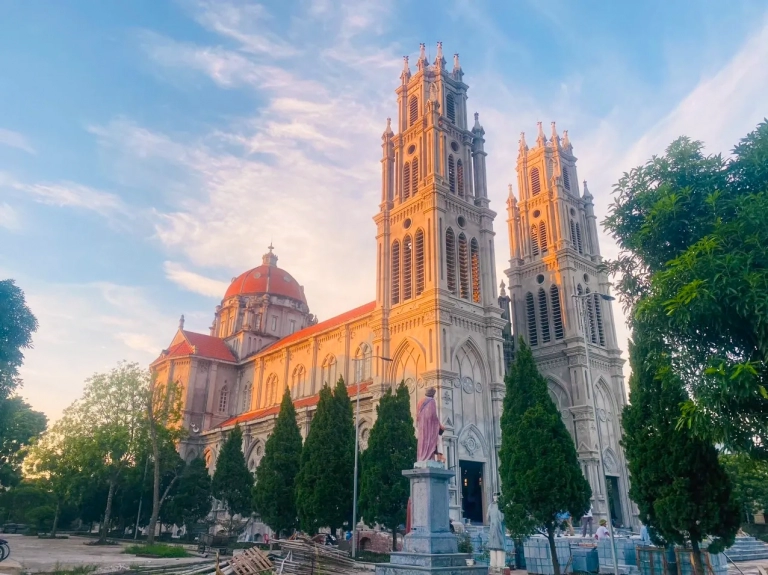 Giờ lễ Nhà Thờ Giáo Xứ Đại Lại