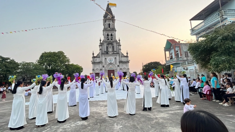 Giờ lễ Nhà Thờ Hạ Trang