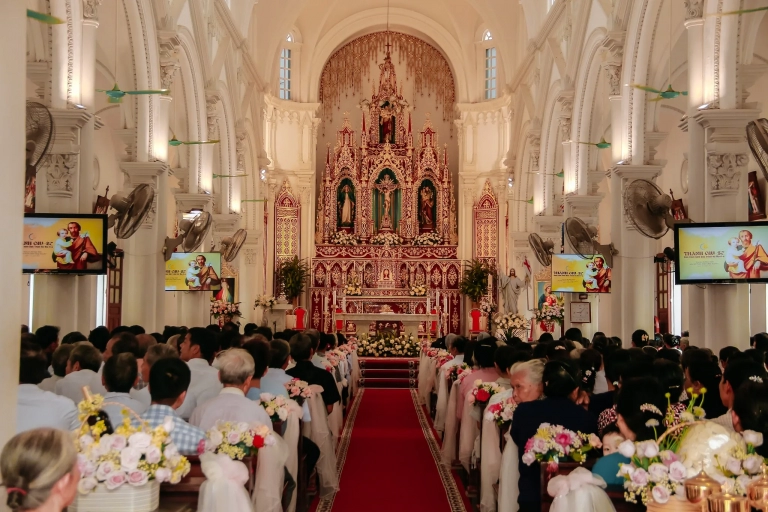 Nhà Thờ Phù Tải