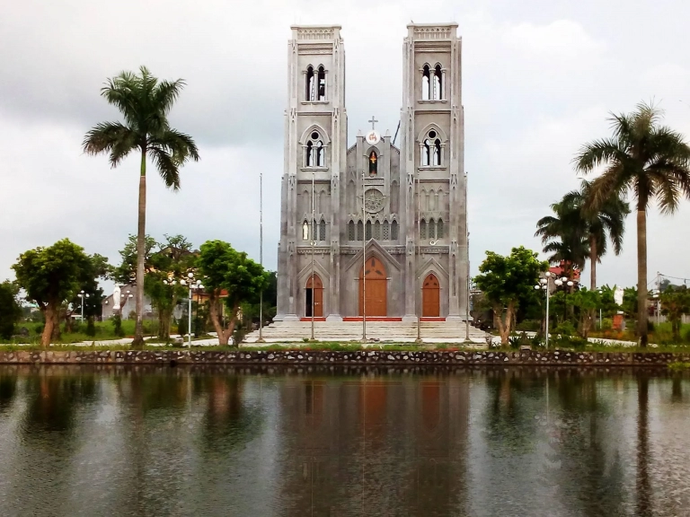 Nhà Thờ Phú Thứ