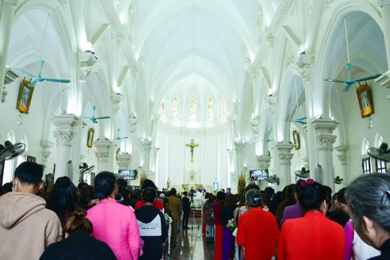 Nhà Thờ Tân Lang