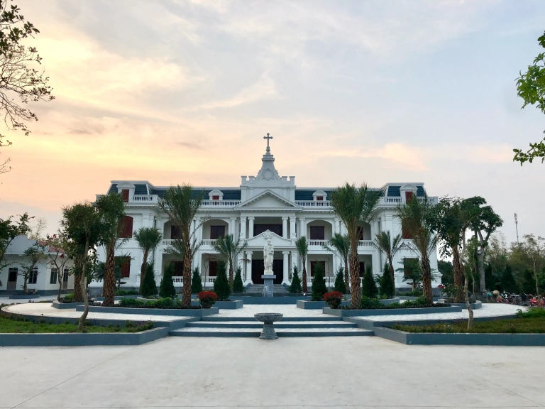 Nhà Thờ Tiêu Hạ (Ðồng Chuối)