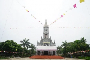 Nhà Thờ Trung Đồng (Ý Yên, Nam Định)