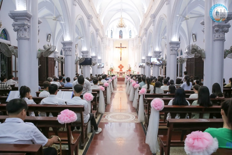 Nhà Thờ Cẩm Cơ