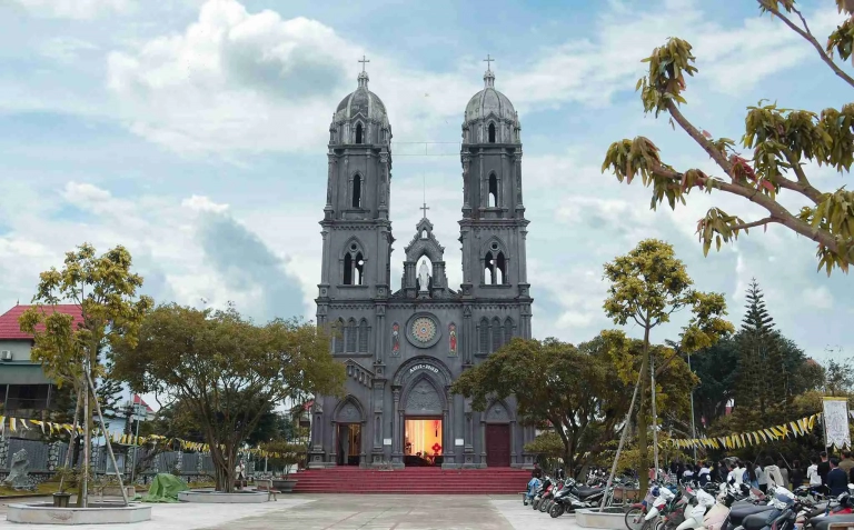 Nhà Thờ Cẩm Cơ