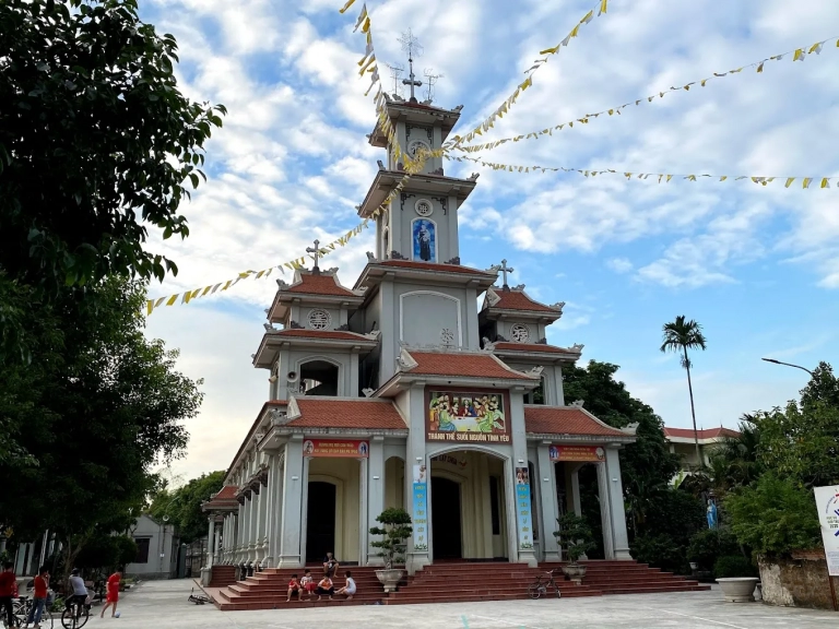 Nhà Thờ Chúc Lý