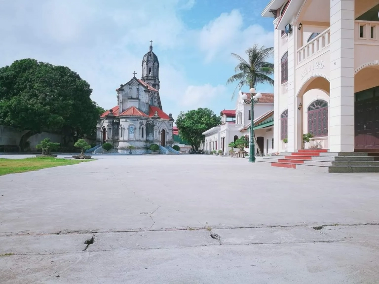 Nhà Thờ Kẻ Nghệ