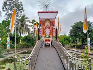 Nhà Thờ Bói Hạ