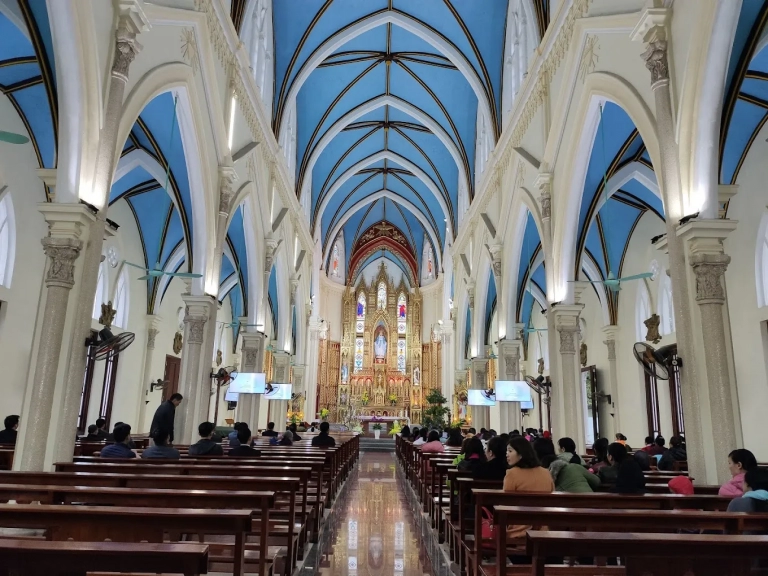Nhà Thờ Bút Sơn