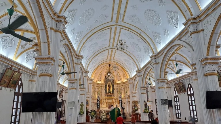 Nhà Thờ Cổ Liêu