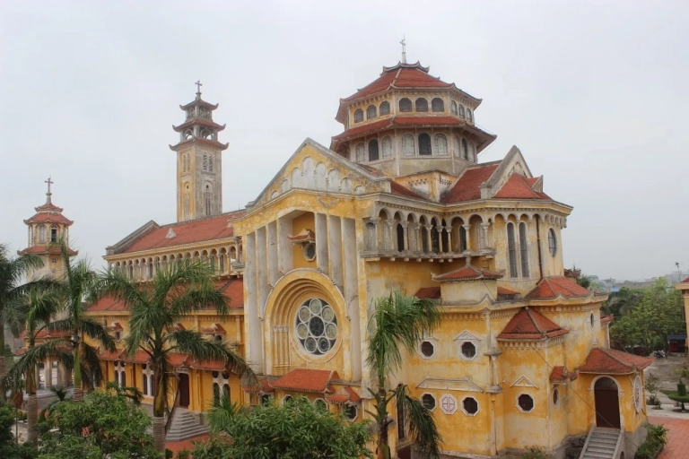 Nhà Thờ Phú Ốc