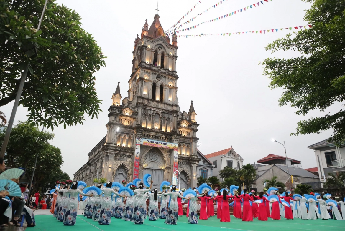 Giờ lễ Nhà Thờ Giáo Xứ Phương Trung