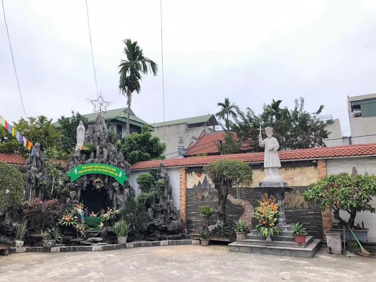 Nhà Thờ Giáo Xứ thanh lãm